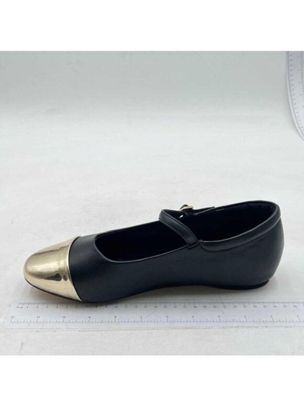 YDN Women Classic Contrast Stitching Pumps Round Closed Metal Toe  Loafer Black